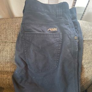 Mountain Khaki Commuter Pants in Navy